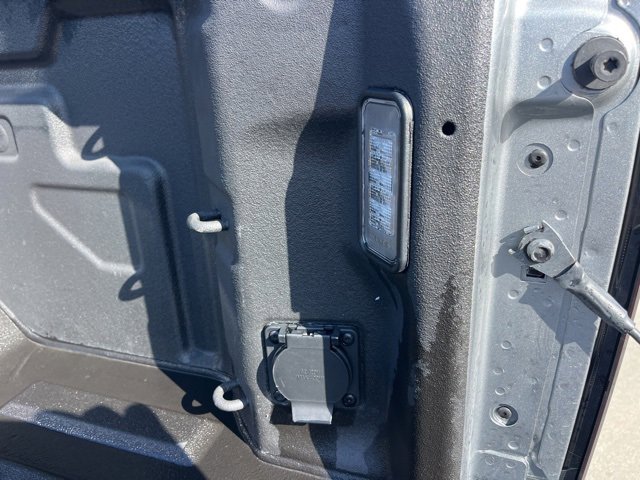 Used 2024 Chevrolet Silverado 2500 LTZ w/ LTZ Premium Package image 9