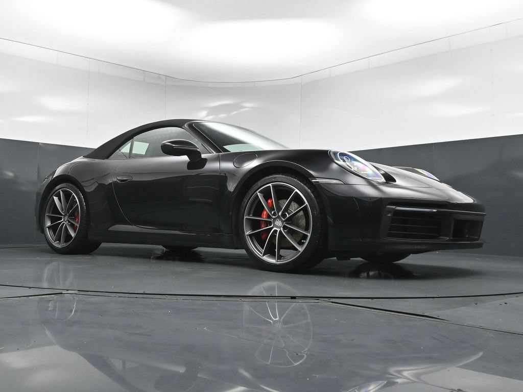 Certified 2020 Porsche 911 Carrera RWD image 29