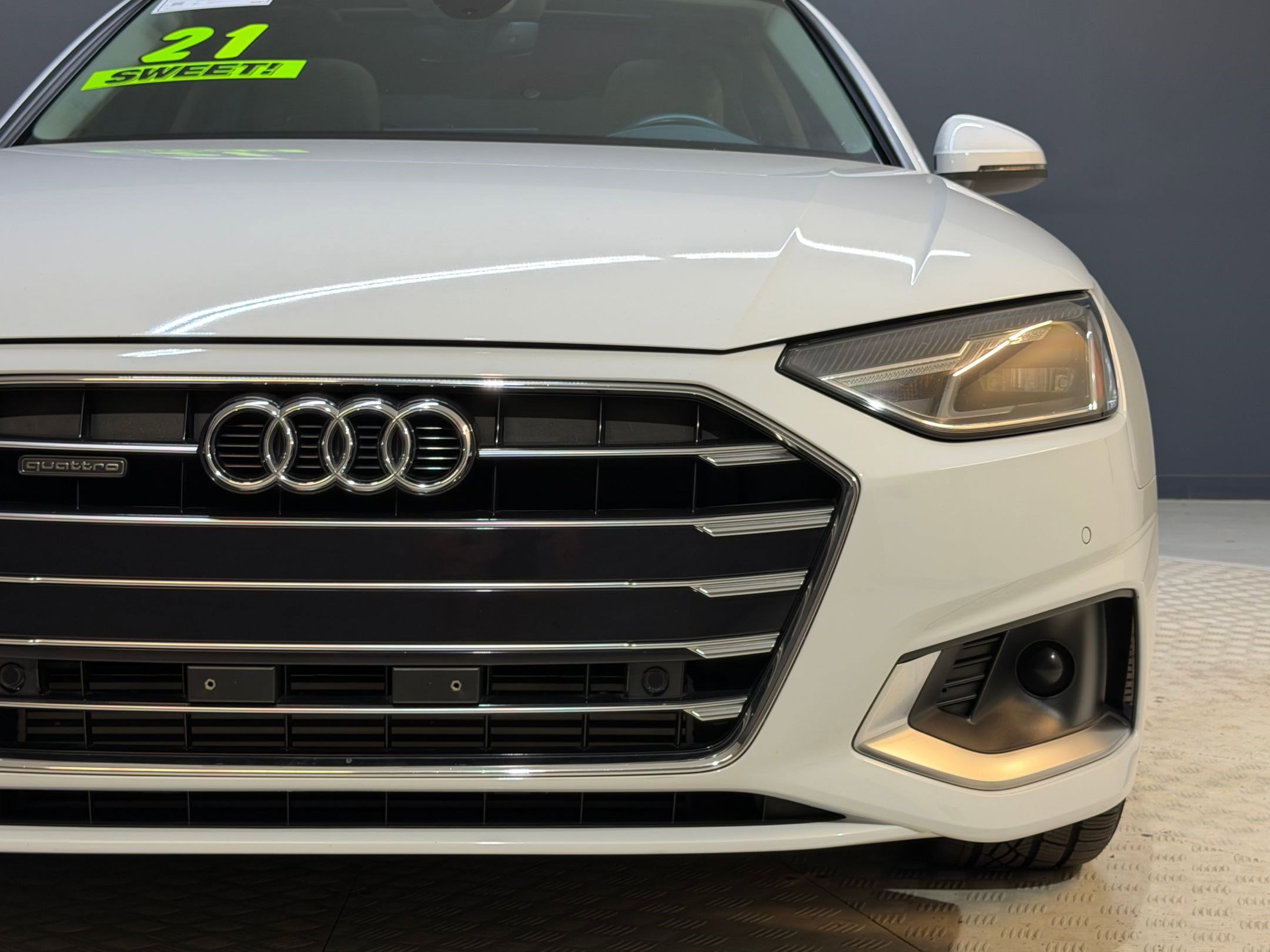 Used 2021 Audi A4 2.0T Premium w/ Convenience Package image 11