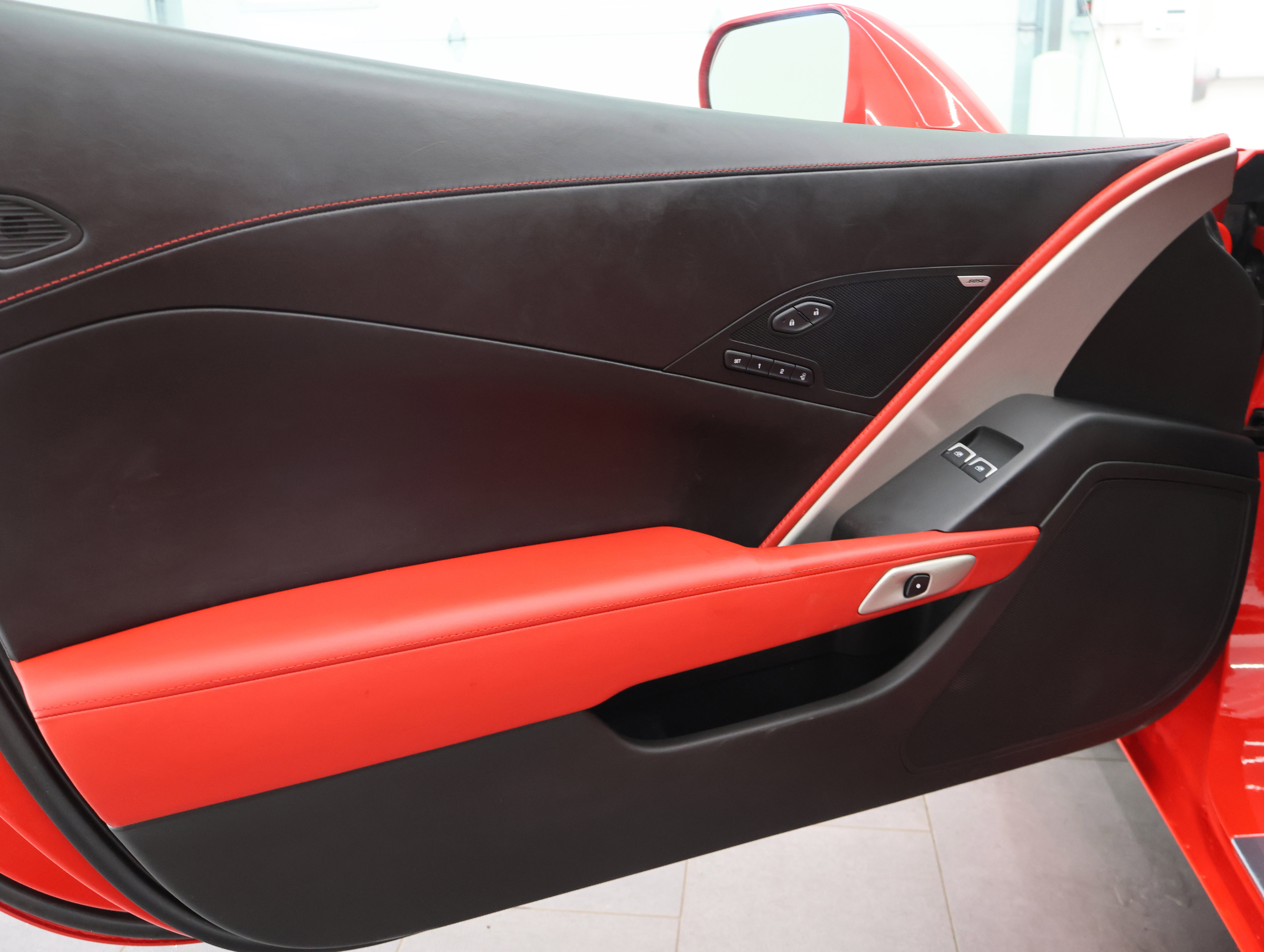 Used 2015 Chevrolet Corvette Stingray Convertible w/ 3LT Preferred Equipment Group image 34