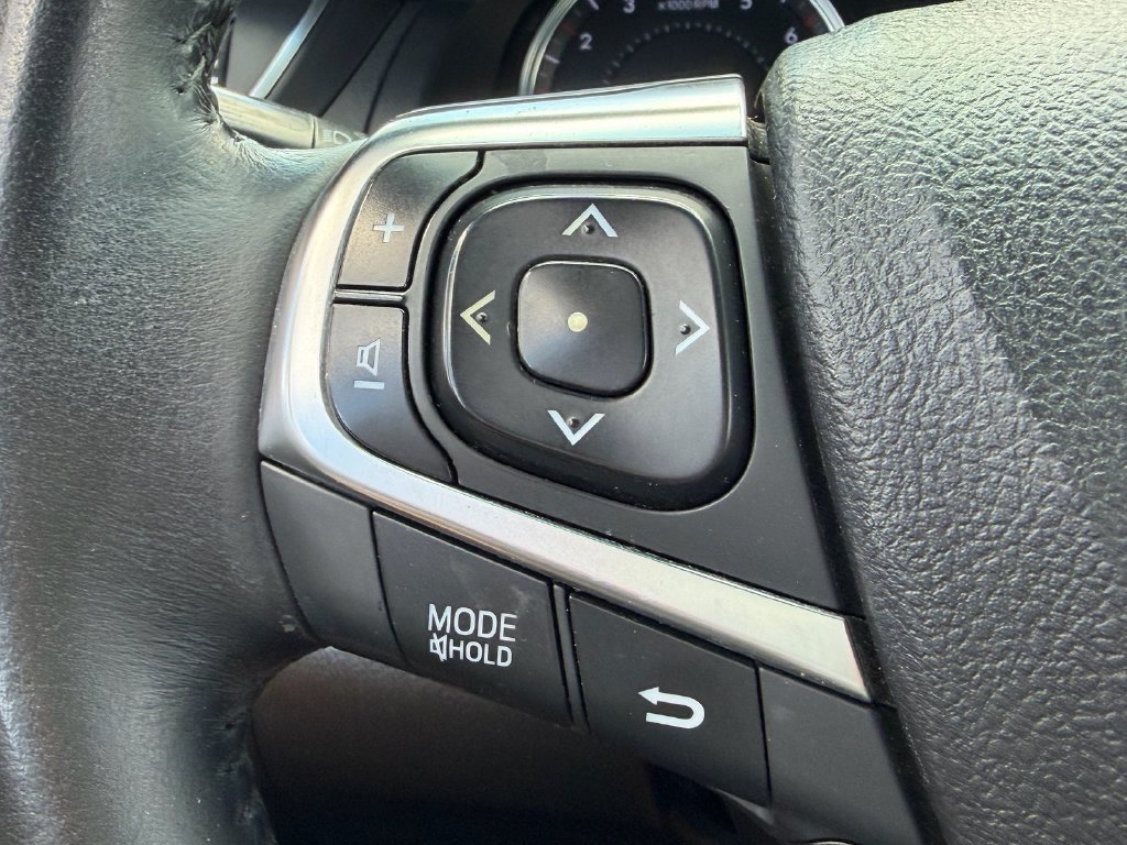 Used 2015 Toyota Camry SE FWD image 29