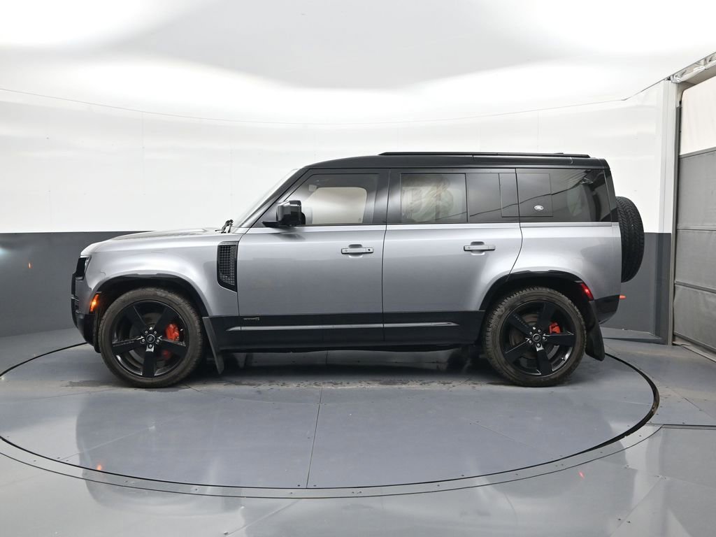 Used 2021 Land Rover Defender 110 X AWD/4WD image 4