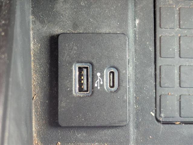 Used 2021 Ford F250 Platinum image 16