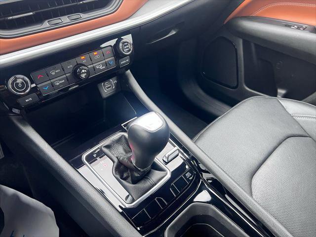 Certified 2025 Jeep Compass Limited w/ Elite Group AWD/4WD image 26