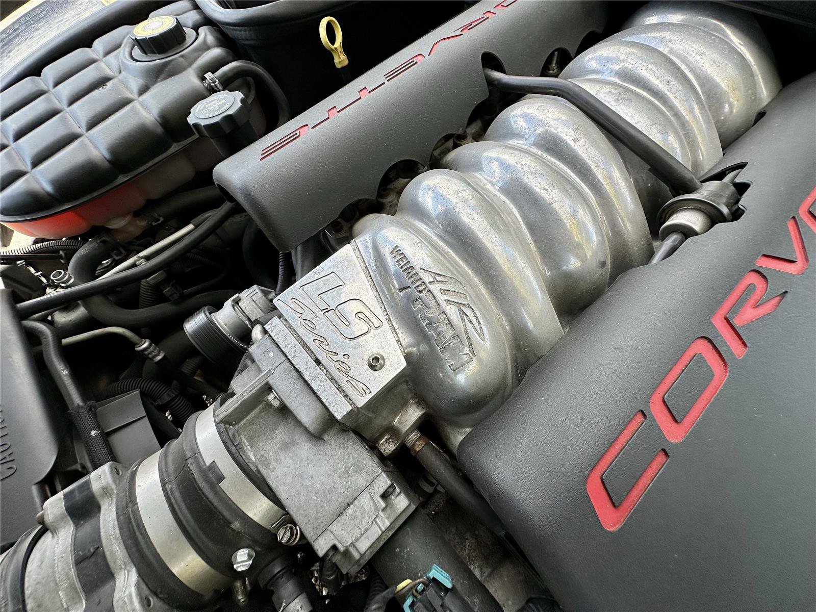 Used 1998 Chevrolet Corvette Coupe w/ Roof Pkg image 20