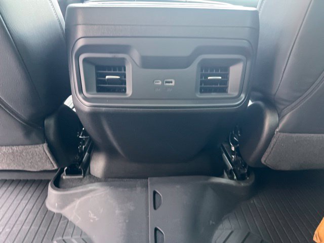 Used 2026 Chevrolet Silverado 1500 LT w/ Texas Edition Plus AWD/4WD image 27