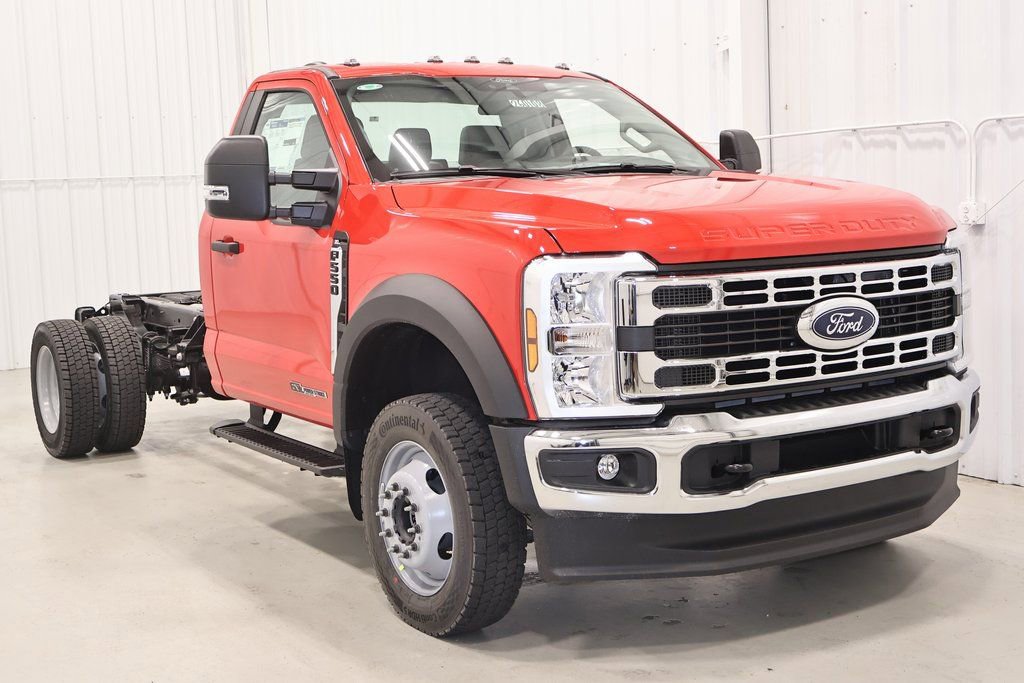 New 2026 Ford F550 4x4 Regular Cab Super Duty image 2