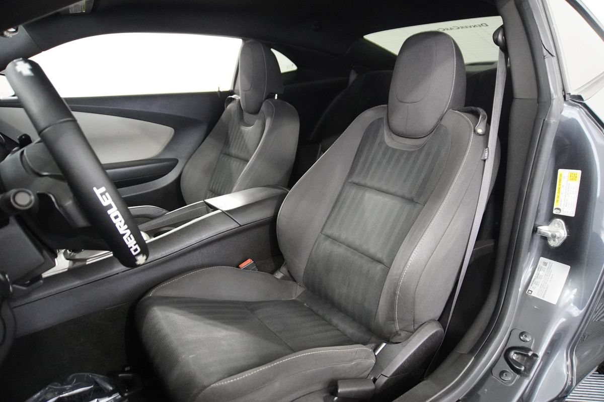 Used 2012 Chevrolet Camaro LS RWD image 11