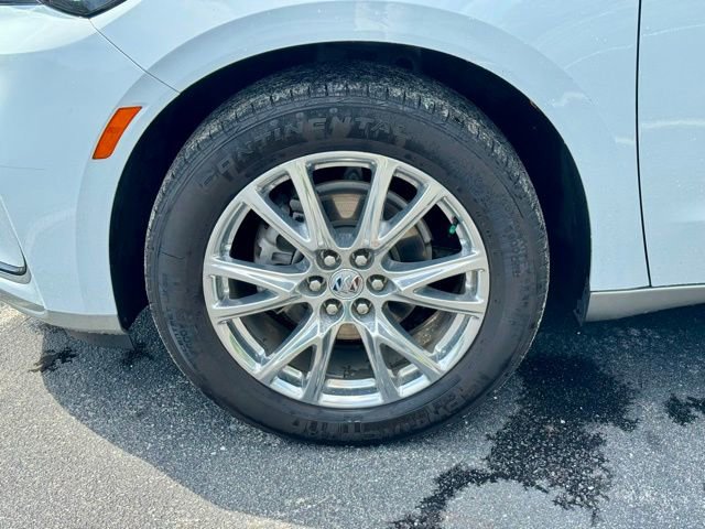 Used 2024 Buick Enclave Premium w/ Experience Buick Package FWD image 30