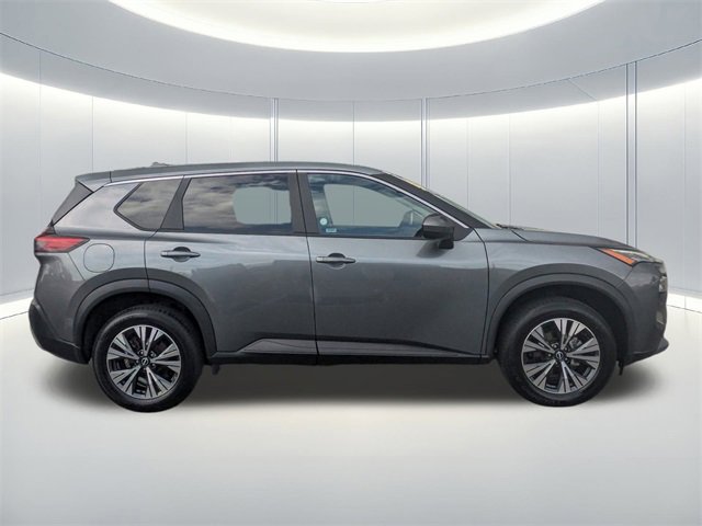 Used 2023 Nissan Rogue SV image 5