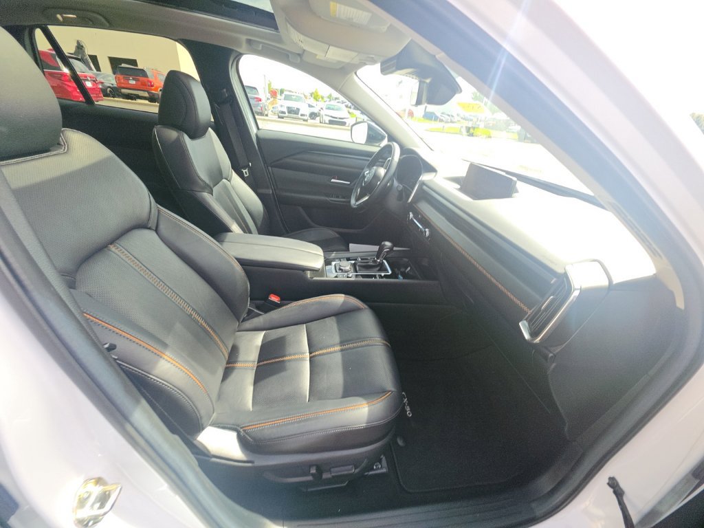 Used 2025 MAZDA CX-50 AWD 2.5 S w/ Premium Plus Pkg image 34