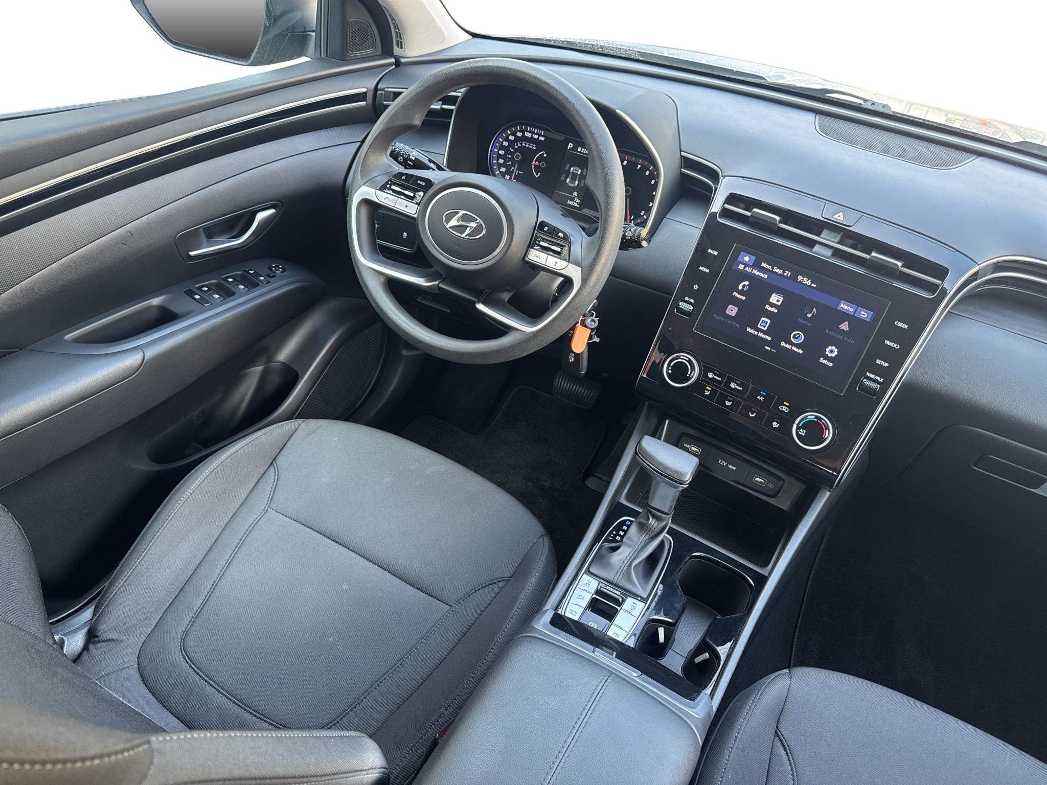 Used 2023 Hyundai Tucson SE AWD/4WD image 8