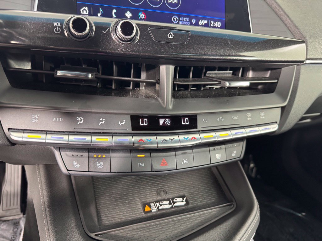 Used 2024 Cadillac CT4 Premium Luxury w/ Climate Package RWD image 20