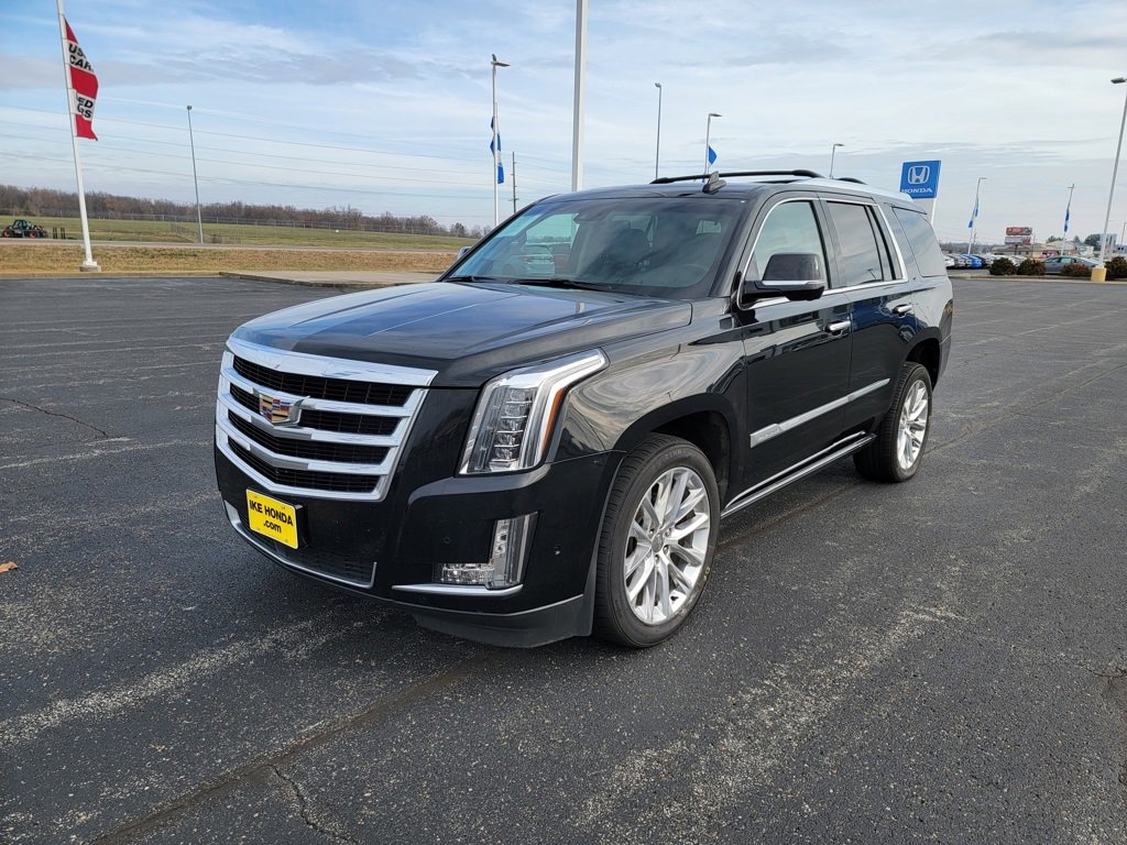 Used 2017 Cadillac Escalade Premium Luxury image 40
