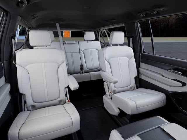 New 2026 Jeep Grand Wagoneer L 4WD image 15
