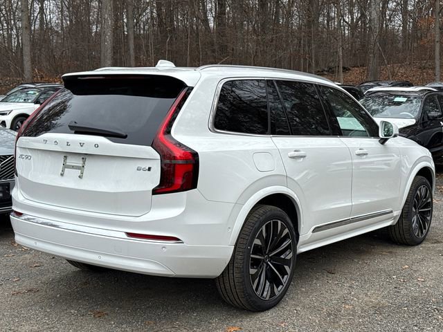 New 2026 Volvo XC90 B6 Ultra w/ Protection Package image 2