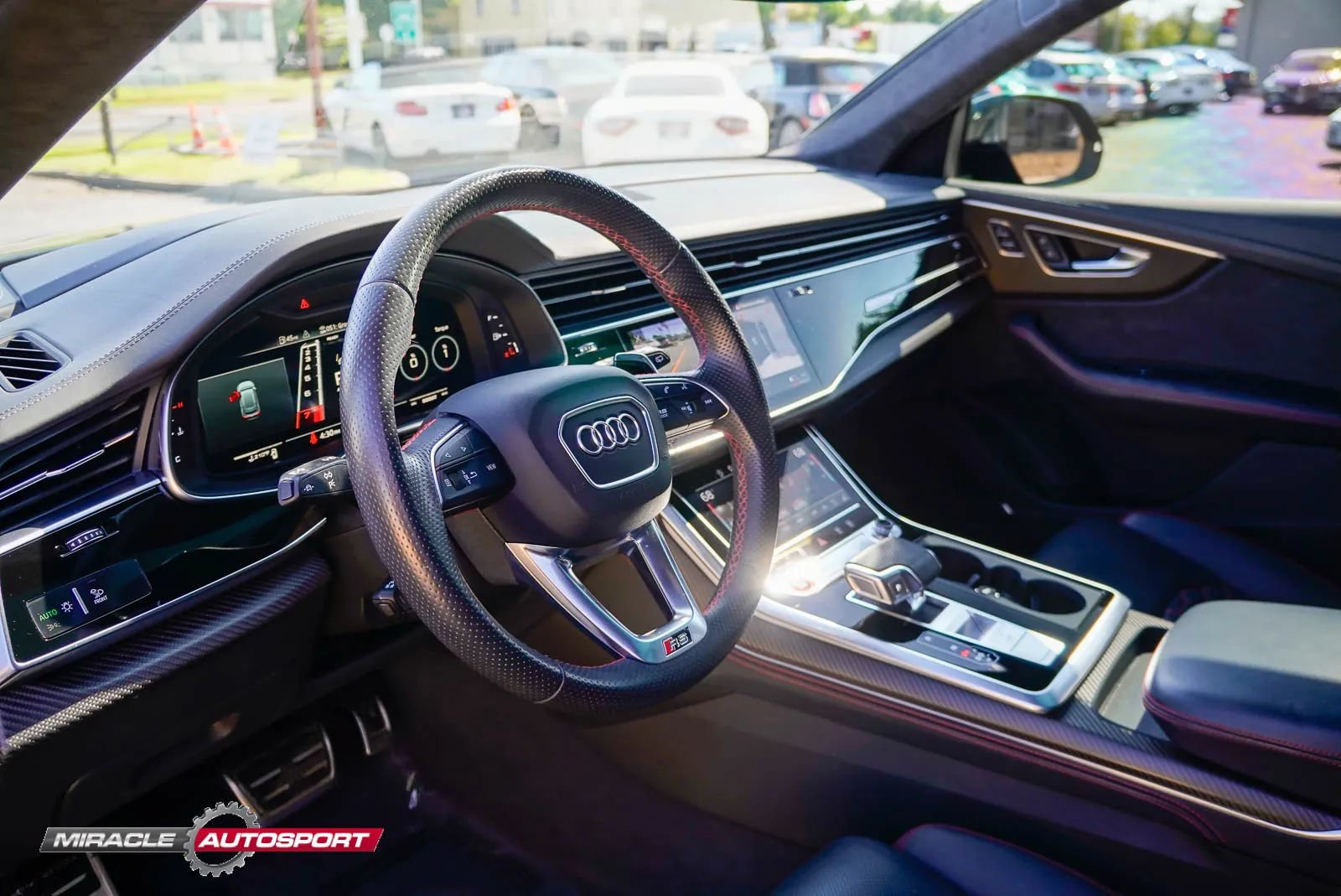 Used 2021 Audi RS Q8 AWD/4WD image 21