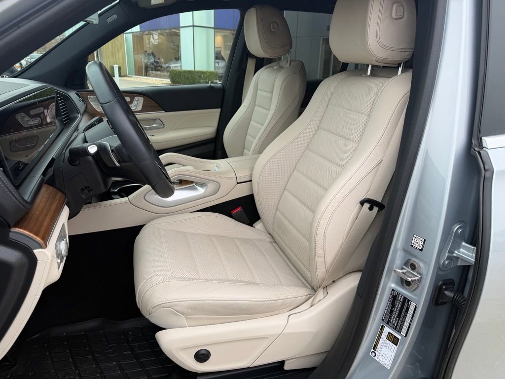 Used 2025 Mercedes-Benz GLE 350 4MATIC image 10