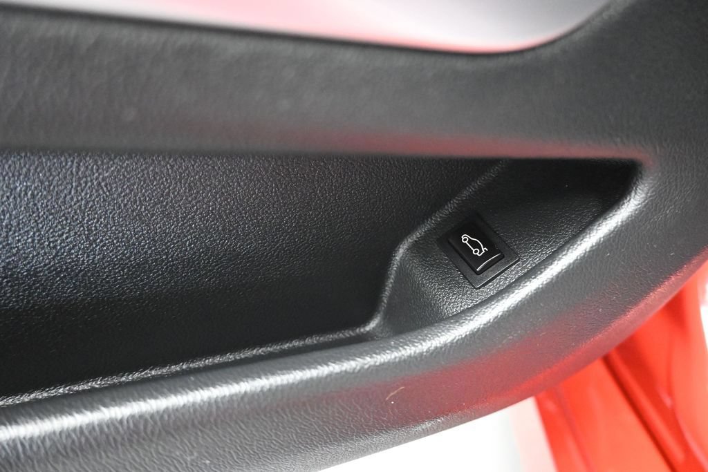 Used 2020 BMW Z4 sDrive30i w/ Executive Package RWD image 12