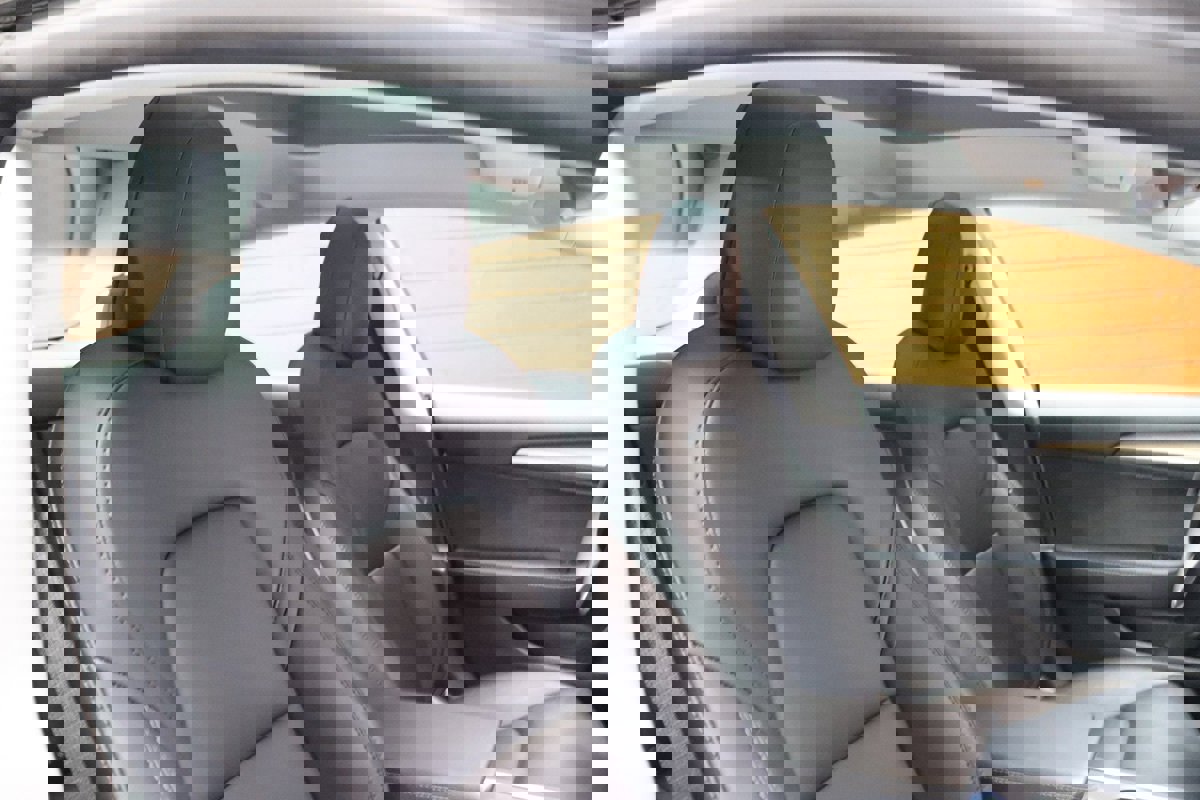 Used 2023 Tesla Model 3 Standard Range image 58