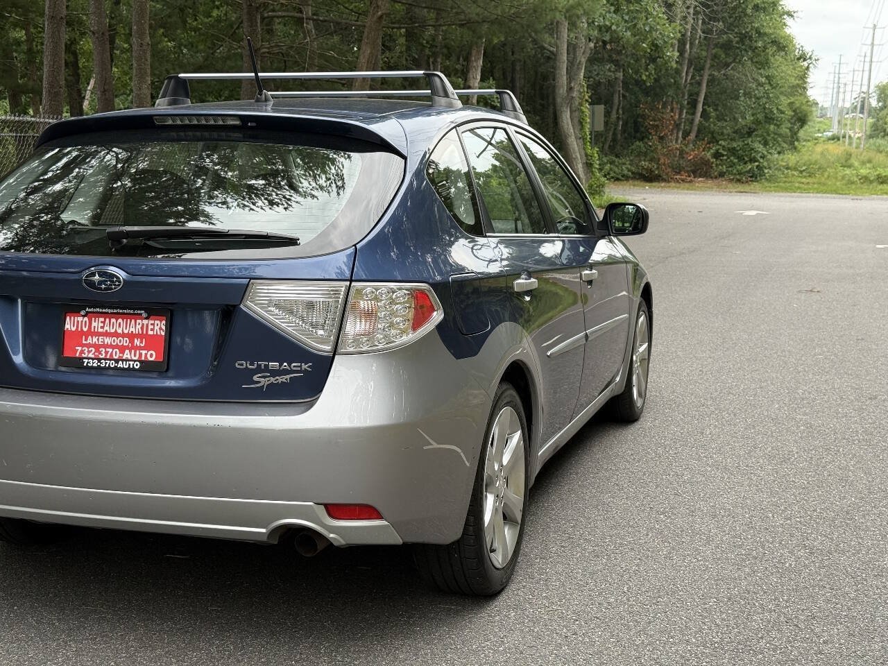 Used 2011 Subaru Impreza Outback Sport AWD/4WD image 6