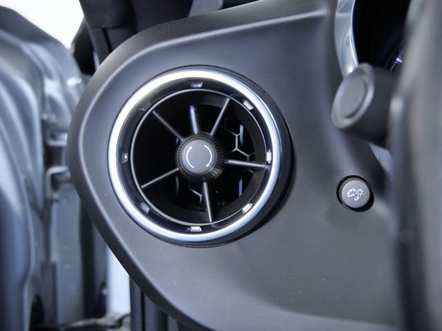 Used 2017 Chevrolet Camaro SS image 22