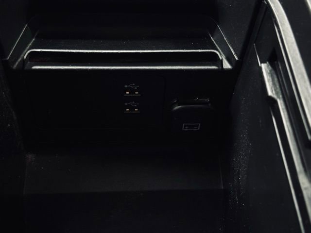 Used 2023 MAZDA CX-30 AWD 2.5 S w/ Preferred Package image 28