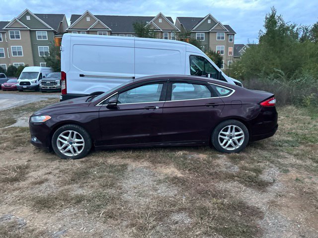 Used 2013 Ford Fusion SE FWD image 1