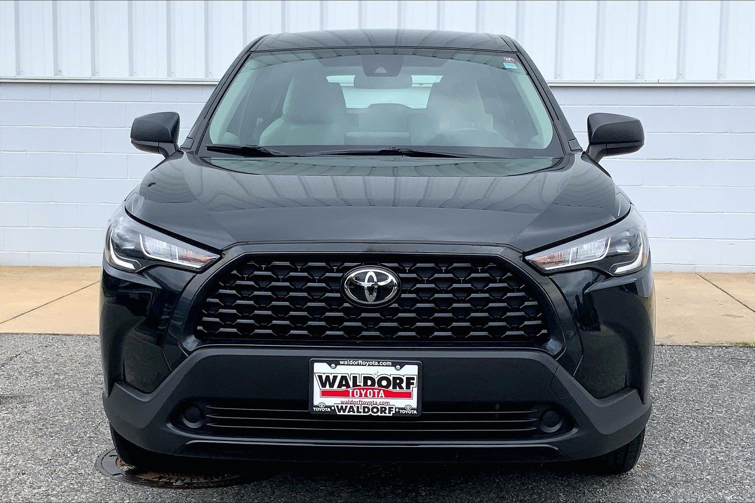 Used 2022 Toyota Corolla Cross L AWD/4WD image 3