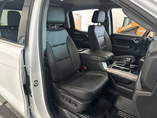 Used 2024 Chevrolet Silverado 1500 LTZ AWD/4WD image 34