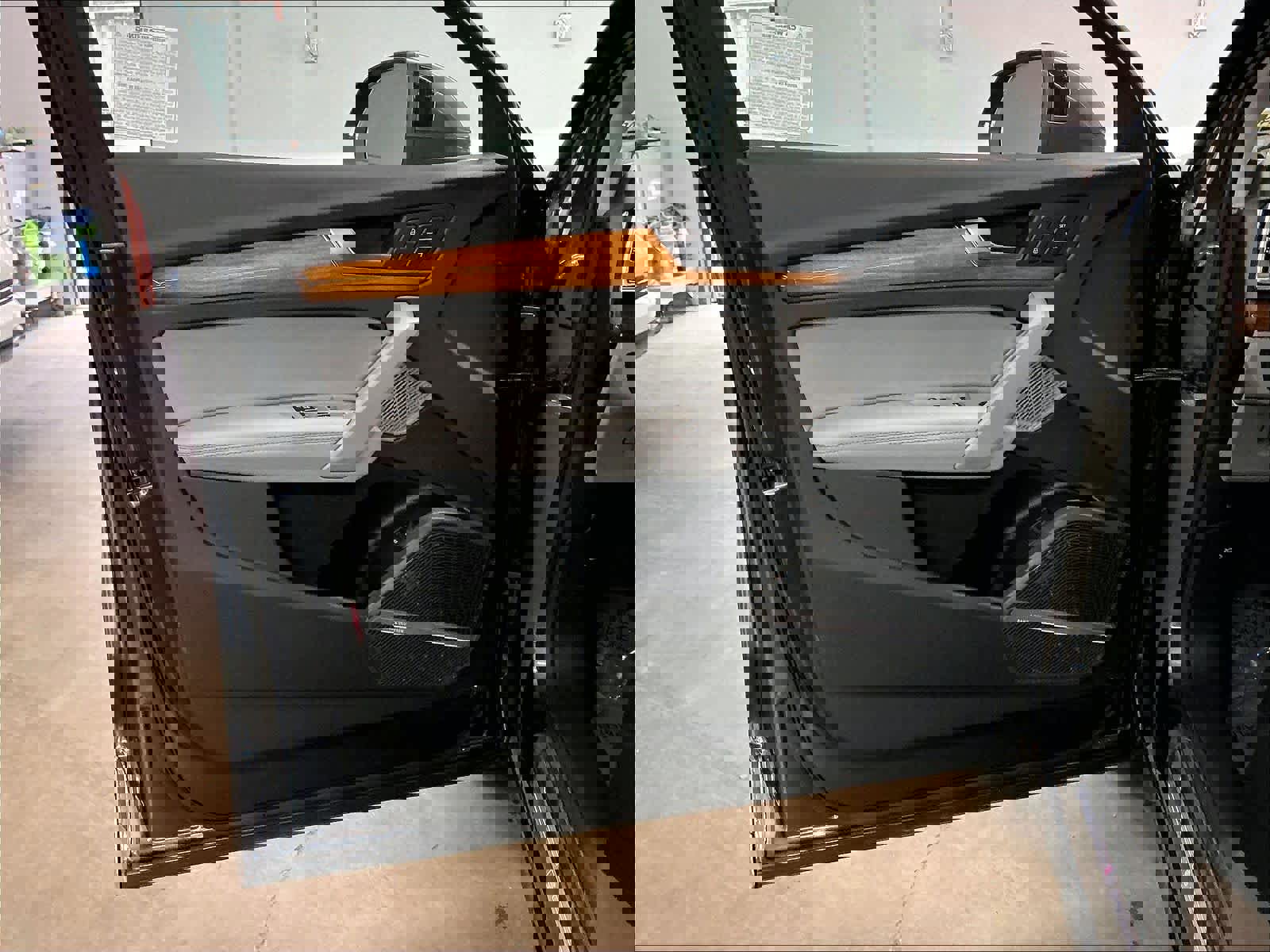 Certified 2023 Audi Q5 2.0T Premium Plus w/ Premium Plus Package image 26