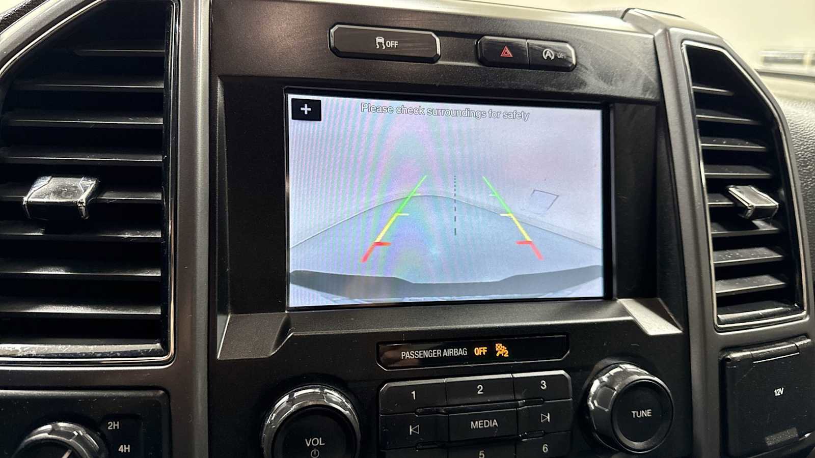 Used 2019 Ford F150 XLT image 19