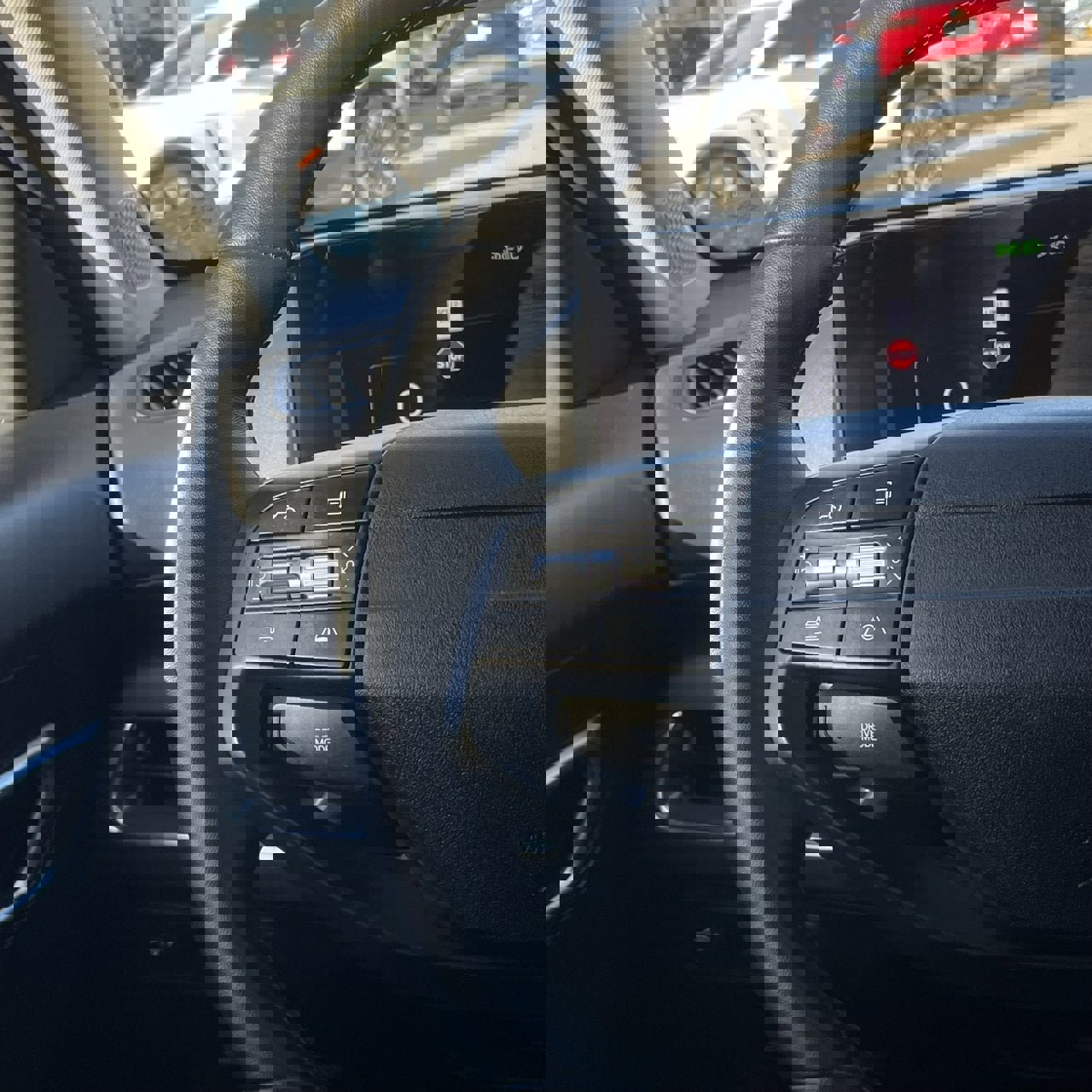 Used 2025 Kia K4 EX image 13