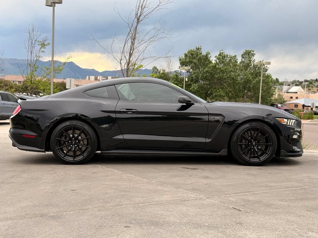 Used 2018 Ford Mustang Shelby GT350 w/ Electronics Package RWD image 9