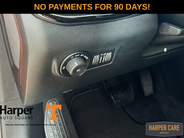 New 2026 Jeep Compass Latitude image 13