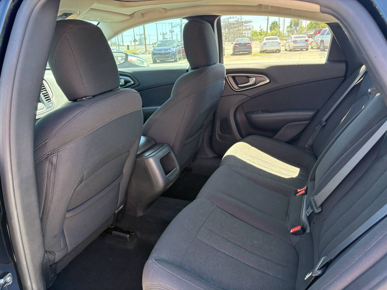 Used 2016 Chrysler 200 Limited w/ Anniversary Edition FWD image 14