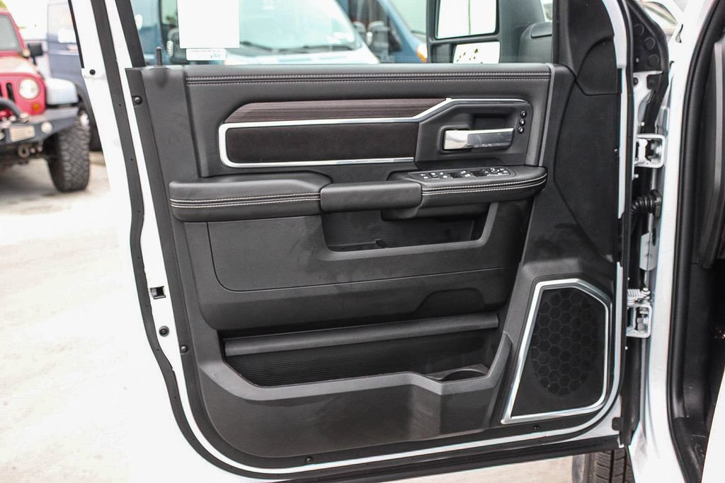 New 2026 RAM 3500 Laramie w/ Night Edition AWD/4WD image 22
