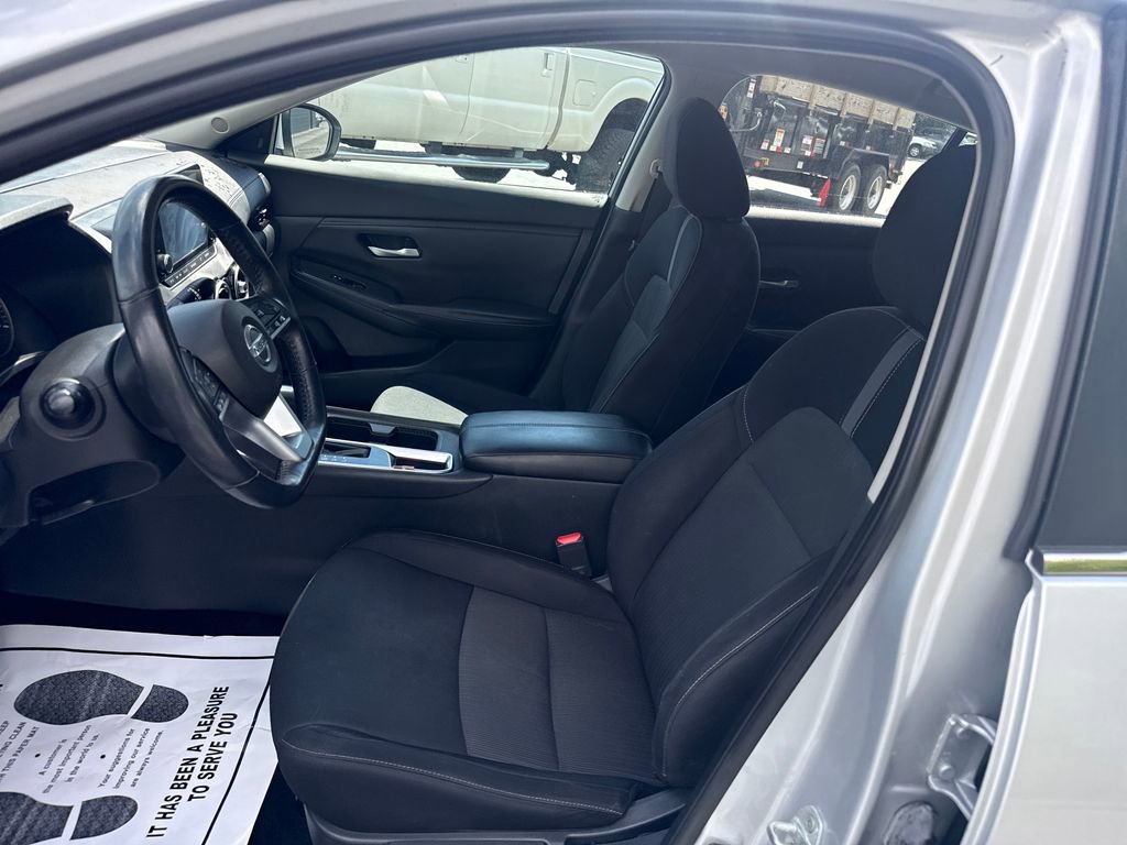 Used 2021 Nissan Sentra SV FWD image 9