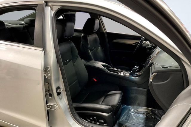 Used 2017 Cadillac ATS Luxury RWD image 8