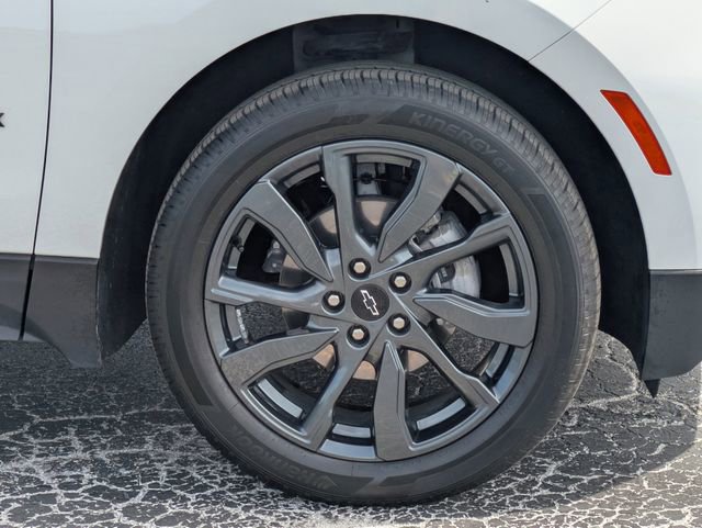 Used 2023 Chevrolet Equinox RS image 12