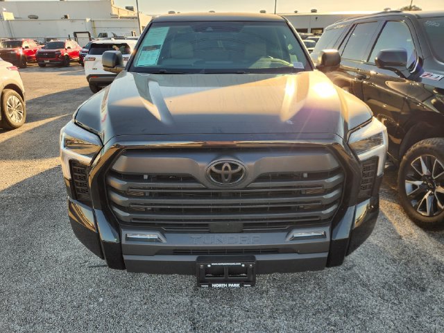 Used 2024 Toyota Tundra SR5 w/ SR5 Premium Package RWD image 2