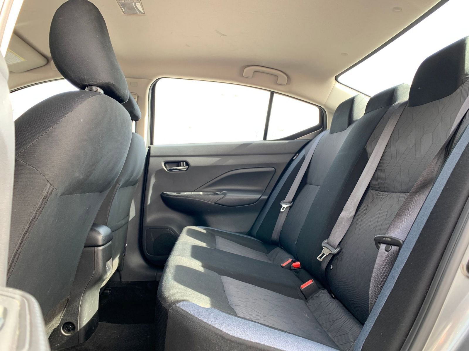 Used 2025 Nissan Versa SV image 23