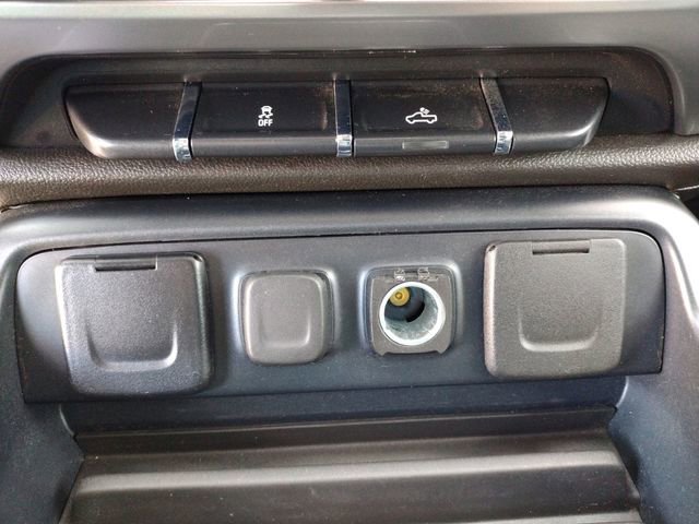 Used 2018 Chevrolet Silverado 1500 LTZ image 42