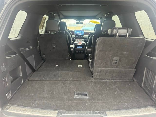 Used 2024 Lincoln Navigator Reserve image 29