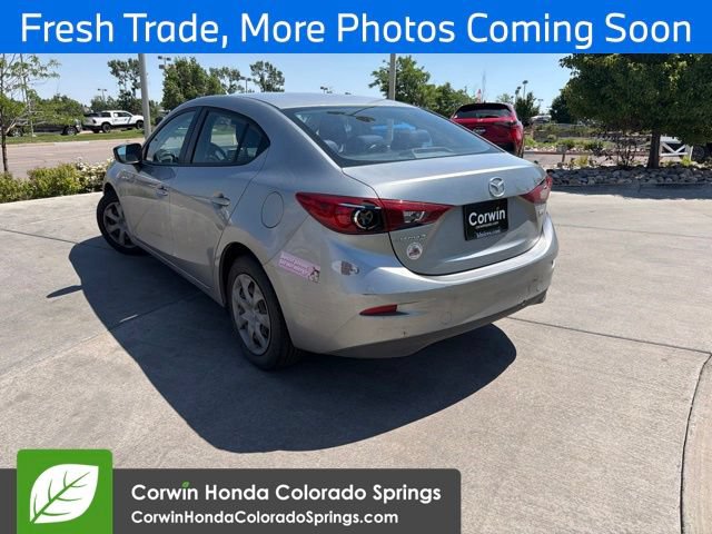 Used 2014 MAZDA MAZDA3 i SV FWD image 5