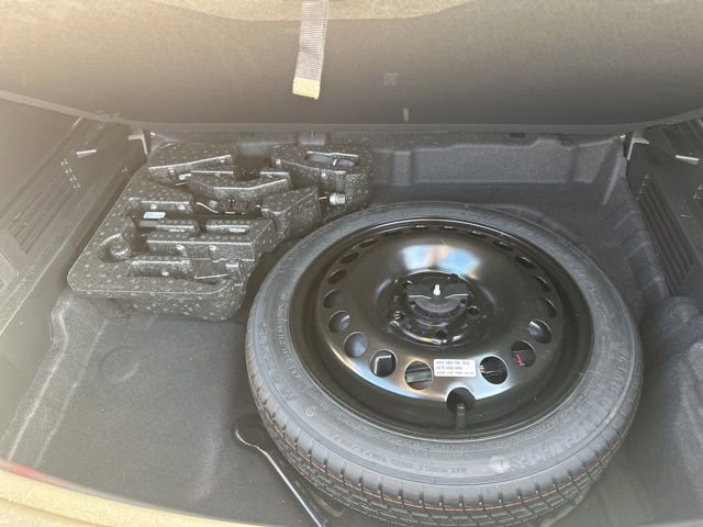Used 2025 Chevrolet TrailBlazer LT AWD/4WD image 55