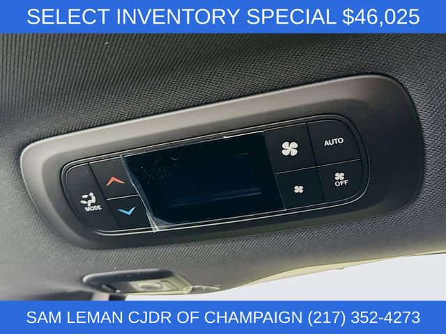 New 2026 Chrysler Pacifica Limited w/ S Appearance Package image 26