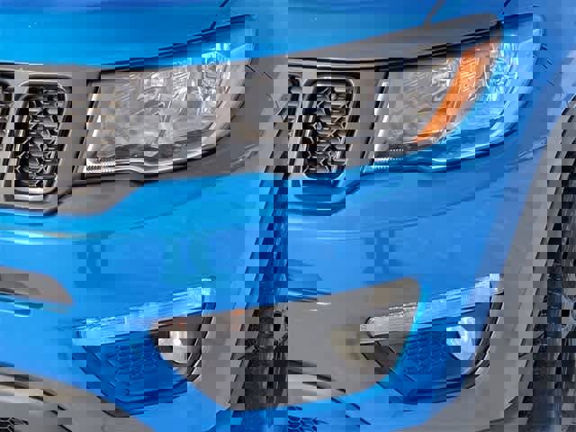 Used 2021 Jeep Compass Latitude image 11