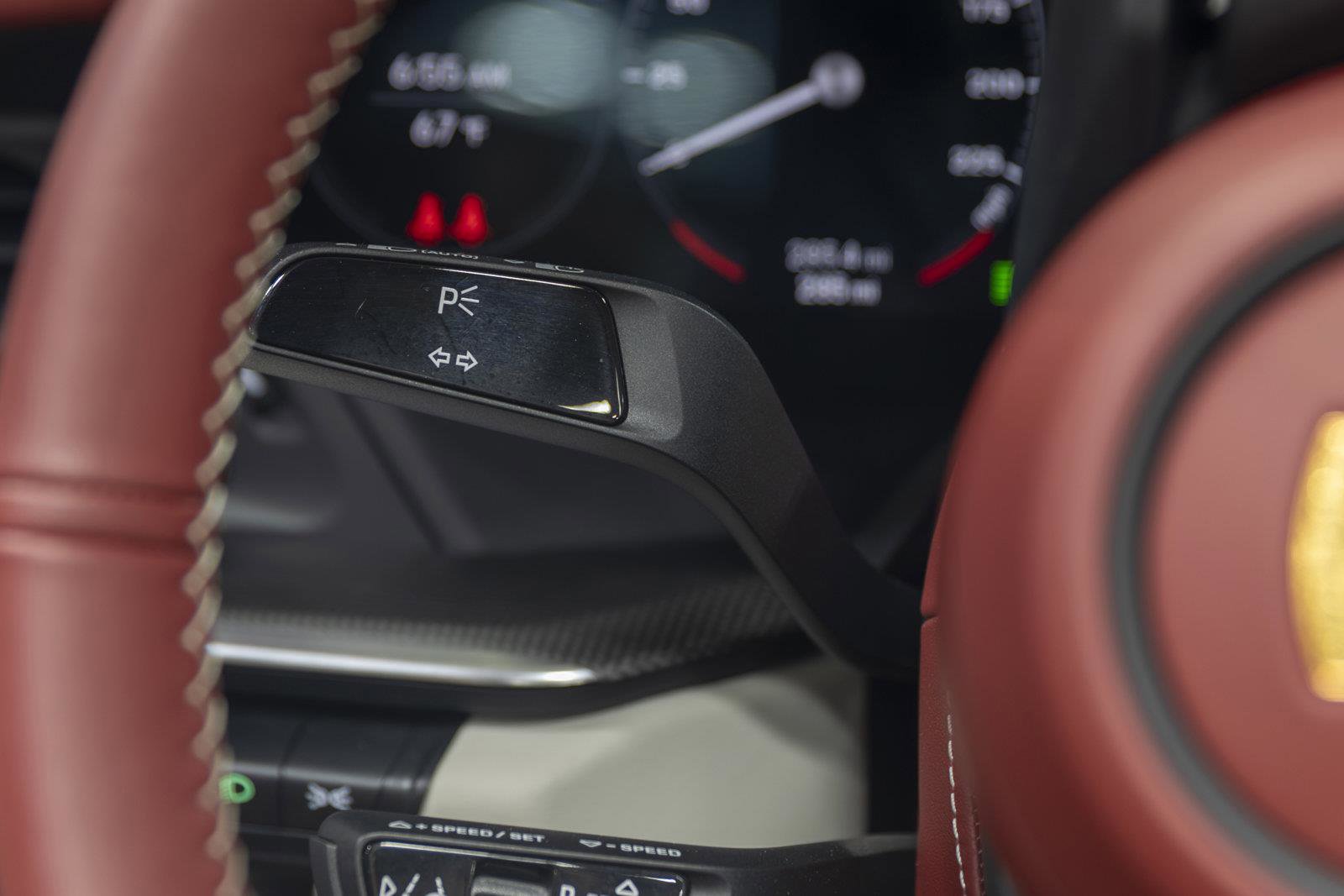 Used 2022 Porsche 911 Turbo S image 89