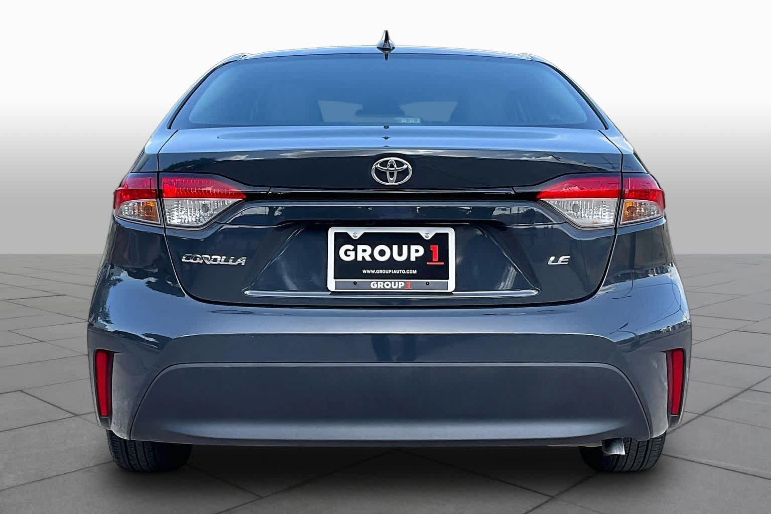 Used 2023 Toyota Corolla LE FWD image 5